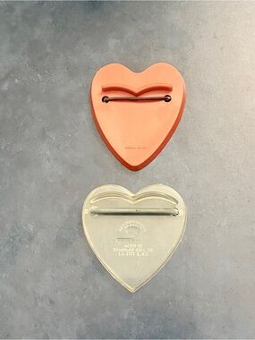 Vintage lot of 2 small heart-shaped doll stands